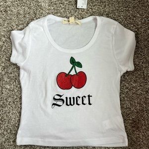 Urban Outfitters Graphic Baby Tee size Medium